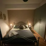 Fly Apartment