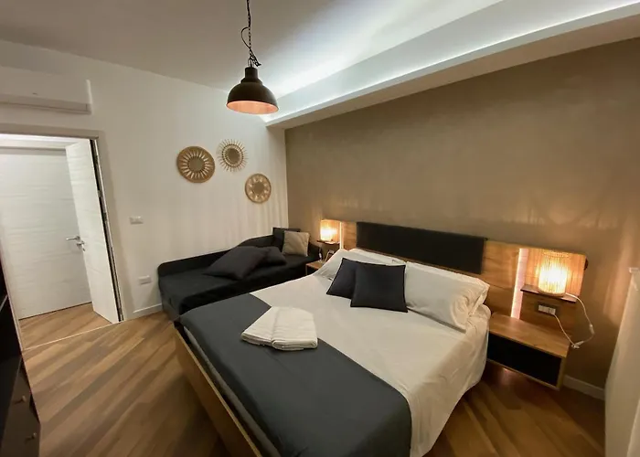 Fly Apartment